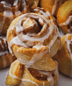 Cinnamon Roll - image 3