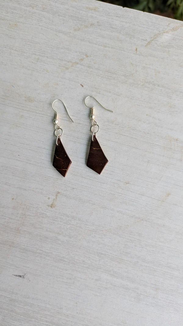 Earrings - 005 - image 1