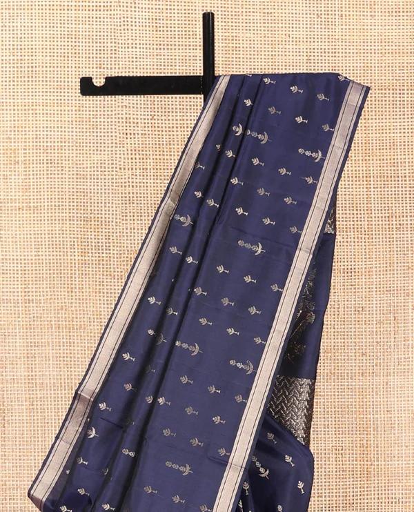 Bluee Mayuri Soft Silk Saree - image 2