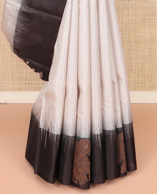 Off-White Kanchipuram Silk Saree - image 2
