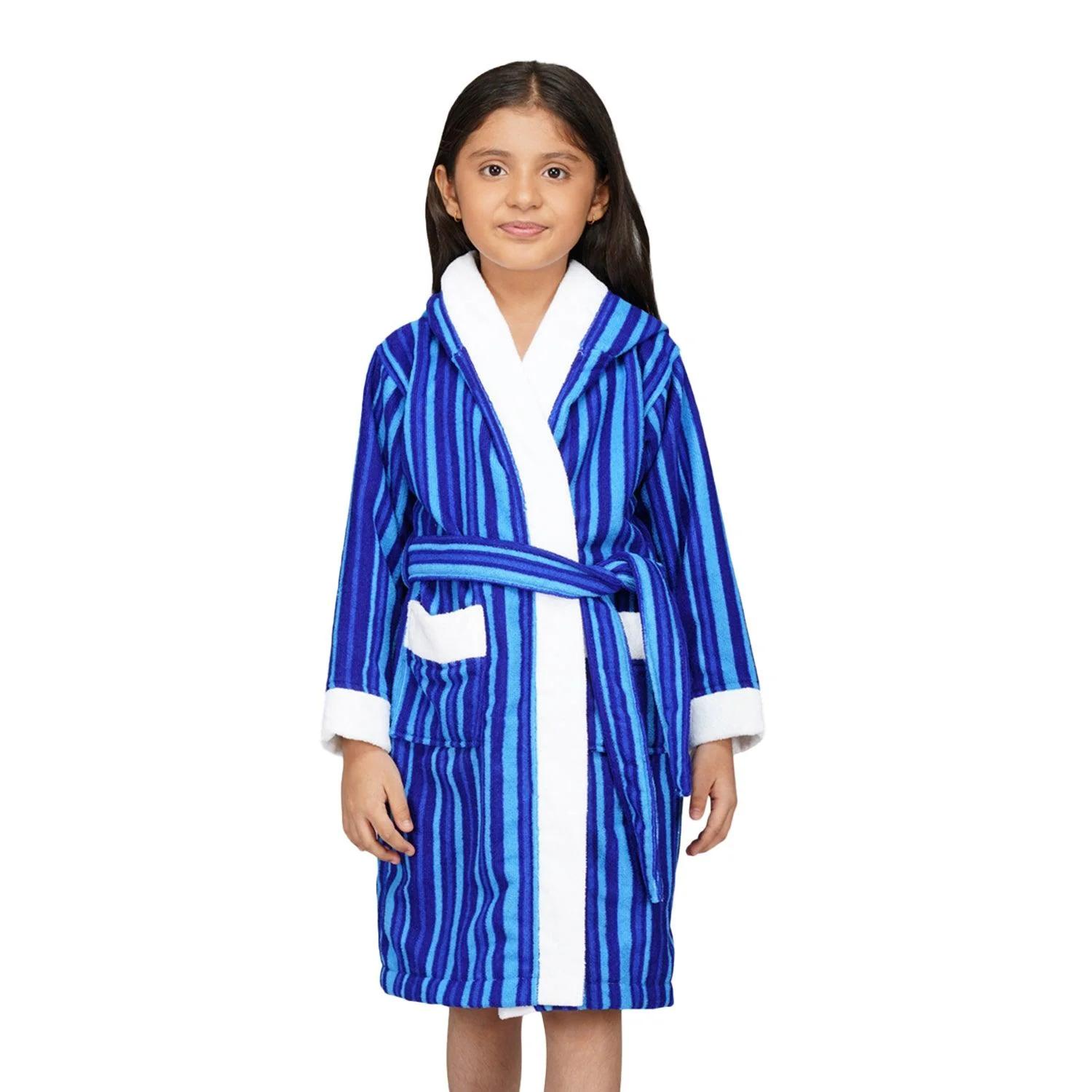 Rangoli Hooded 400 GSM Bathorbe For Kids - image 1