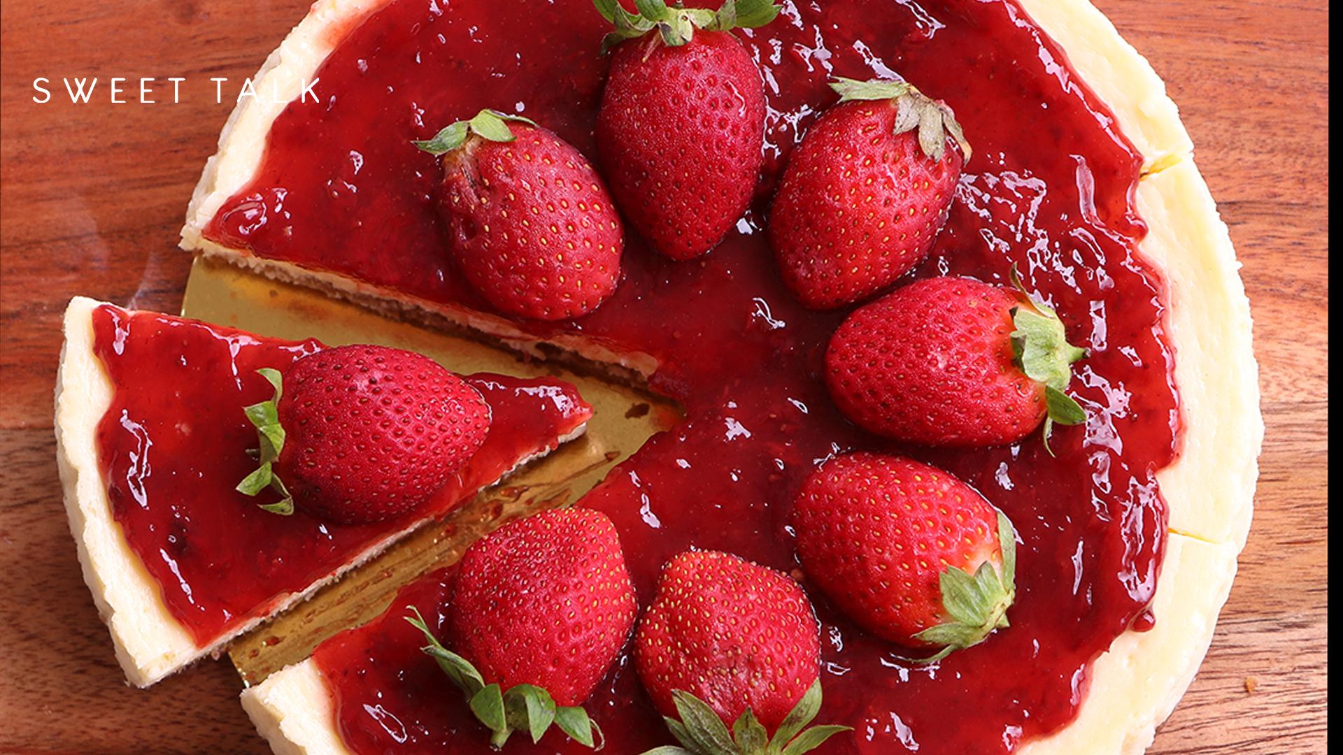 Strawberry Cheesecake (Seasonal) - image 1