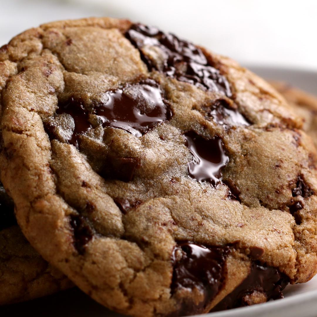 Classic Chocolate Chip Cookies - image 1